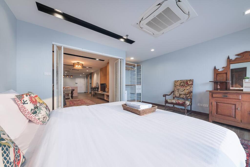 Central Bangkok, 5 Stars River View & Characteristic Decor Экстерьер фото
